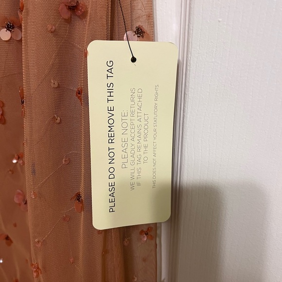 Adrianna Papell off shoulder beaded gown - Picture 5 of 11